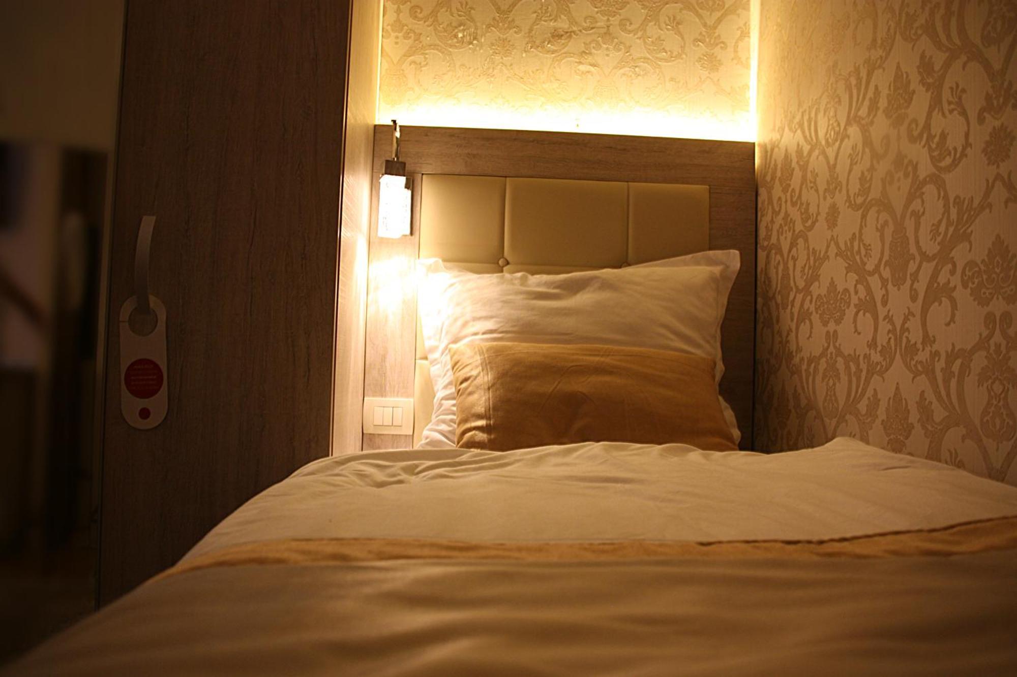 Hotel Elegance Илиджа Экстерьер фото